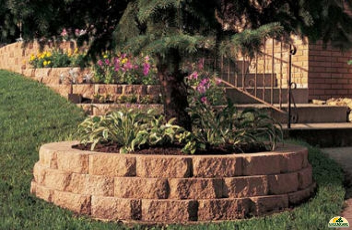 custom pools and spas by greencare.net